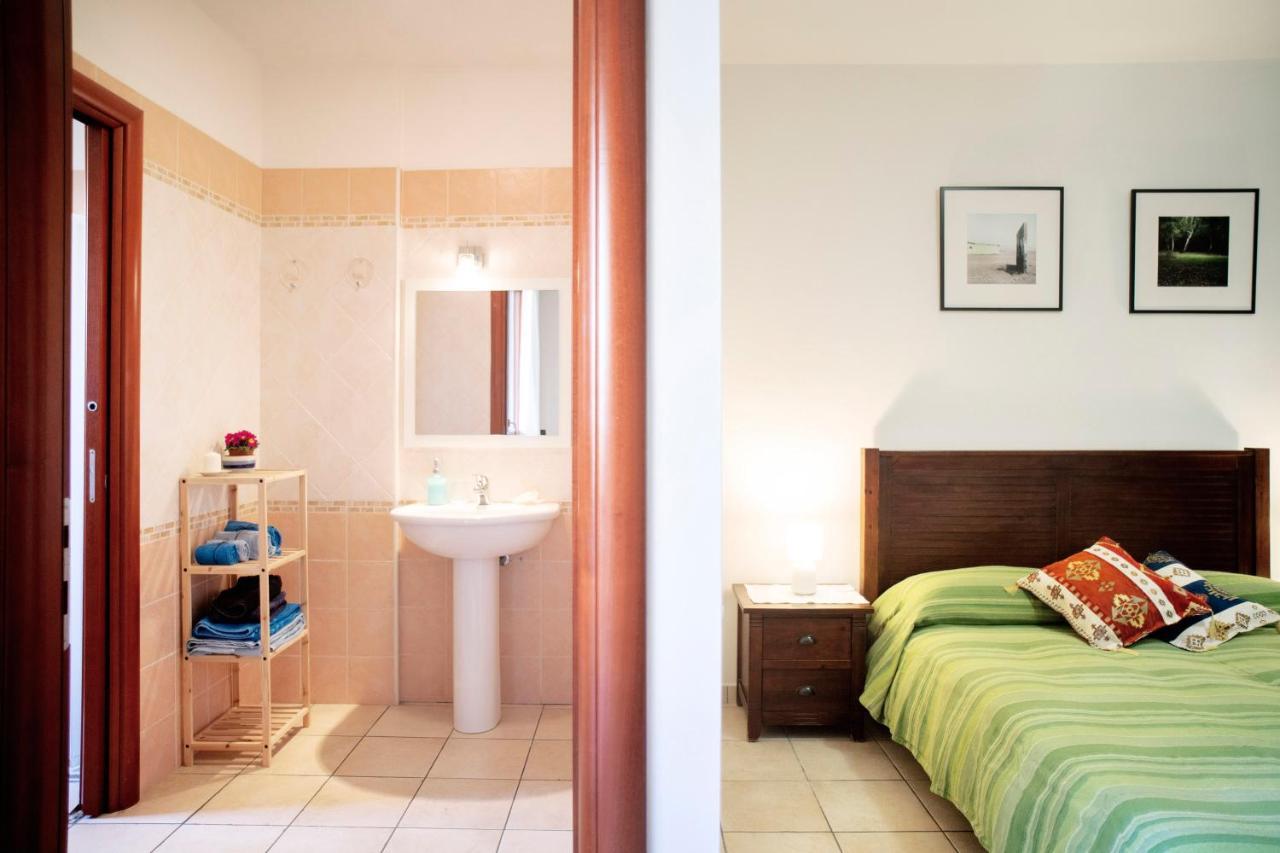 Bolina Rooms Quartu SantʼElena Exterior foto